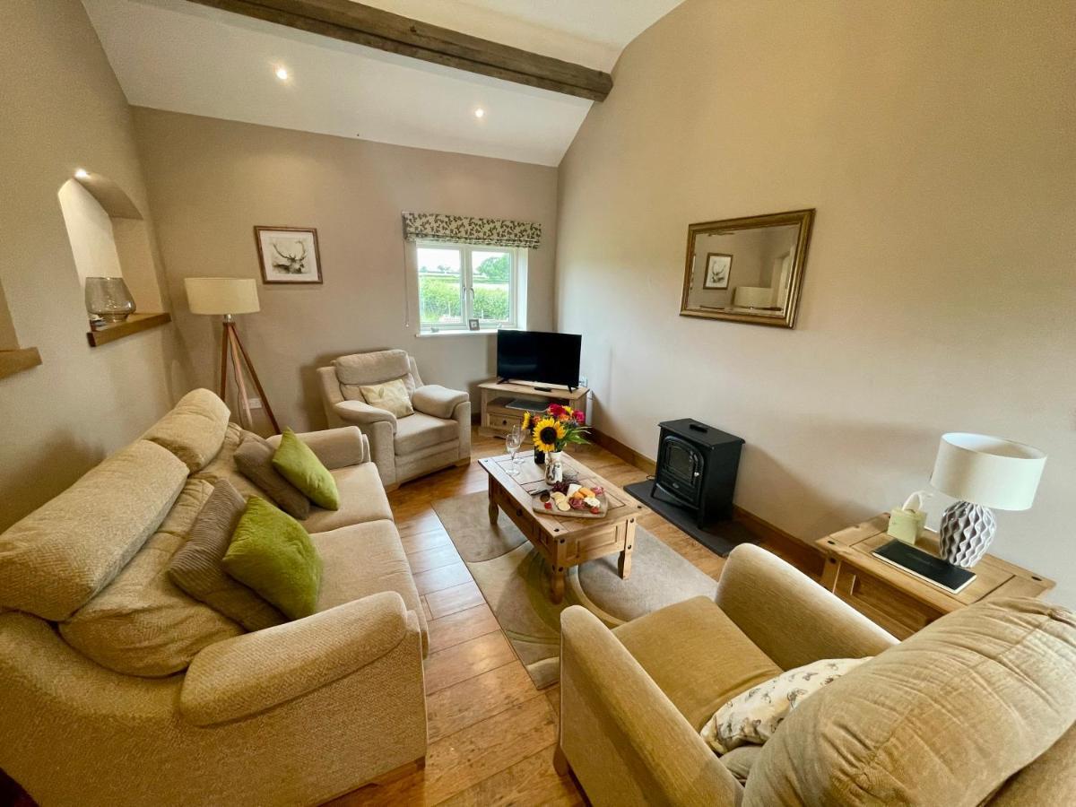Fieldsview Villa Wrexham Exterior foto