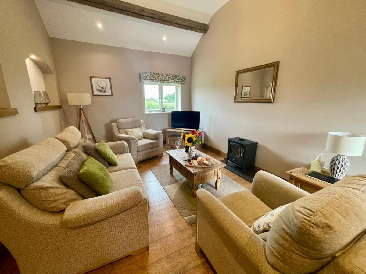 Fieldsview Villa Wrexham Exterior foto